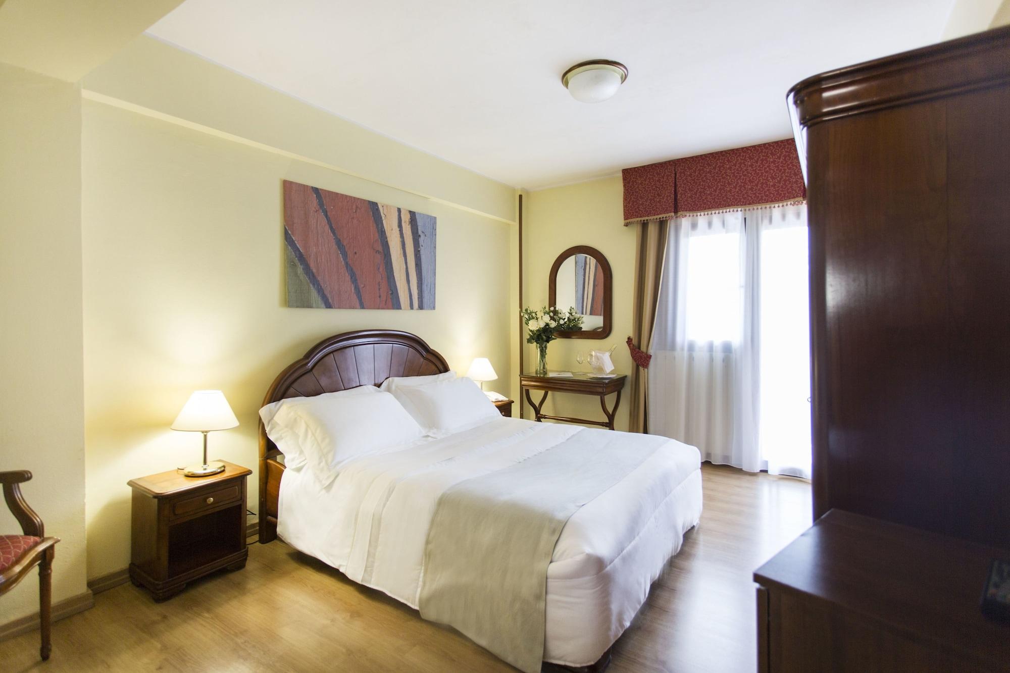 פסקאסרולי Grand Hotel Del Parco מראה חיצוני תמונה