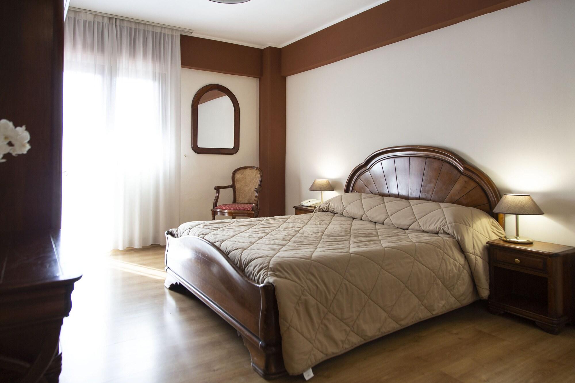 פסקאסרולי Grand Hotel Del Parco מראה חיצוני תמונה