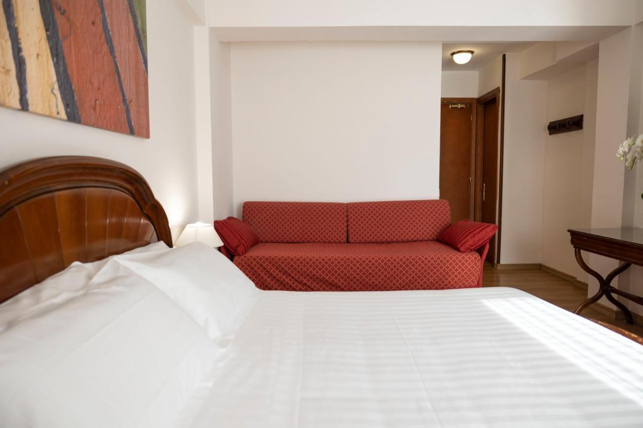 פסקאסרולי Grand Hotel Del Parco חדר תמונה