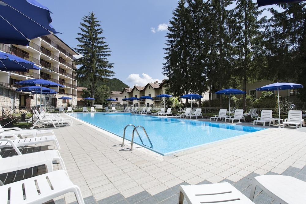 פסקאסרולי Grand Hotel Del Parco מראה חיצוני תמונה