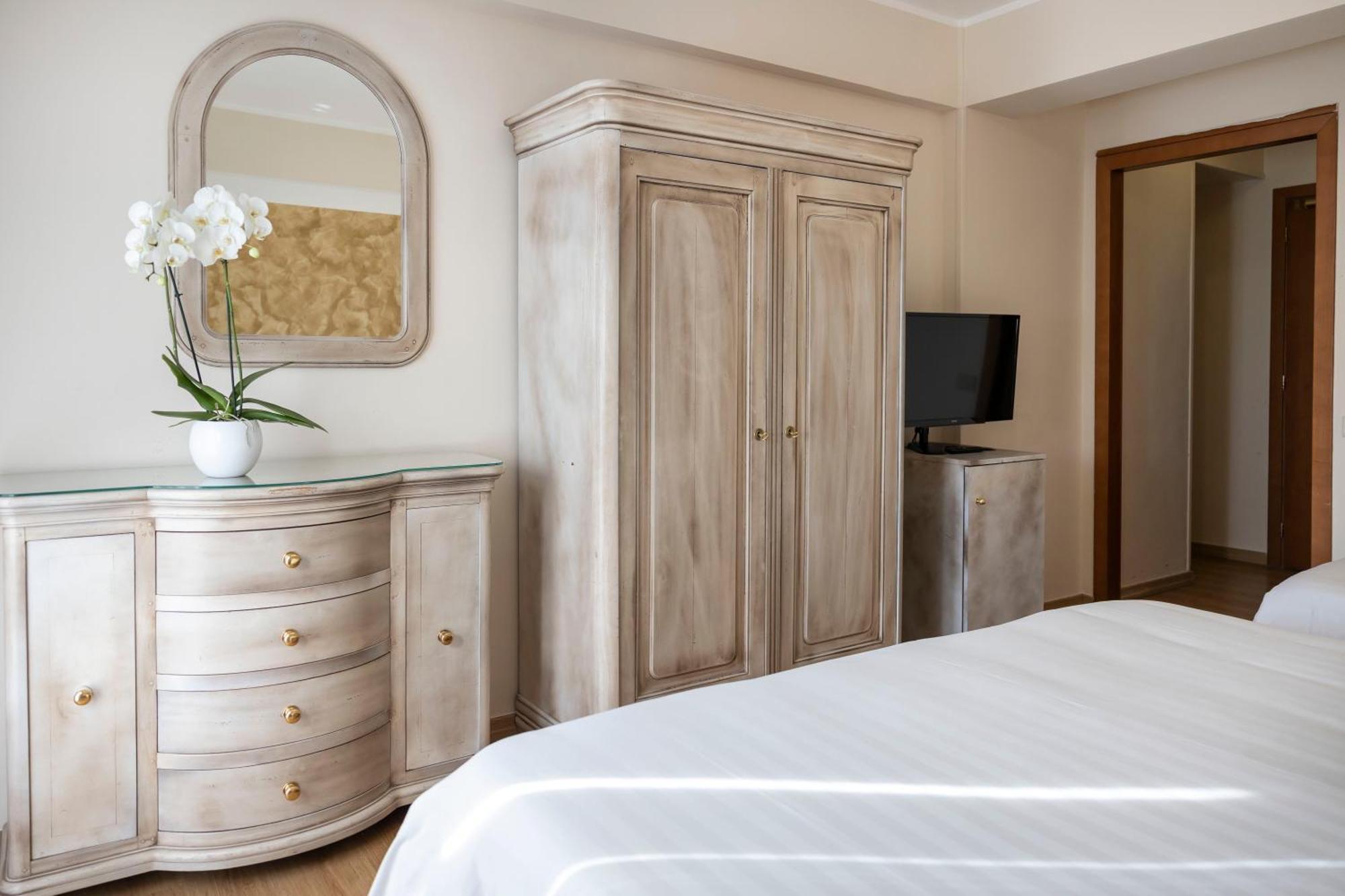 פסקאסרולי Grand Hotel Del Parco חדר תמונה