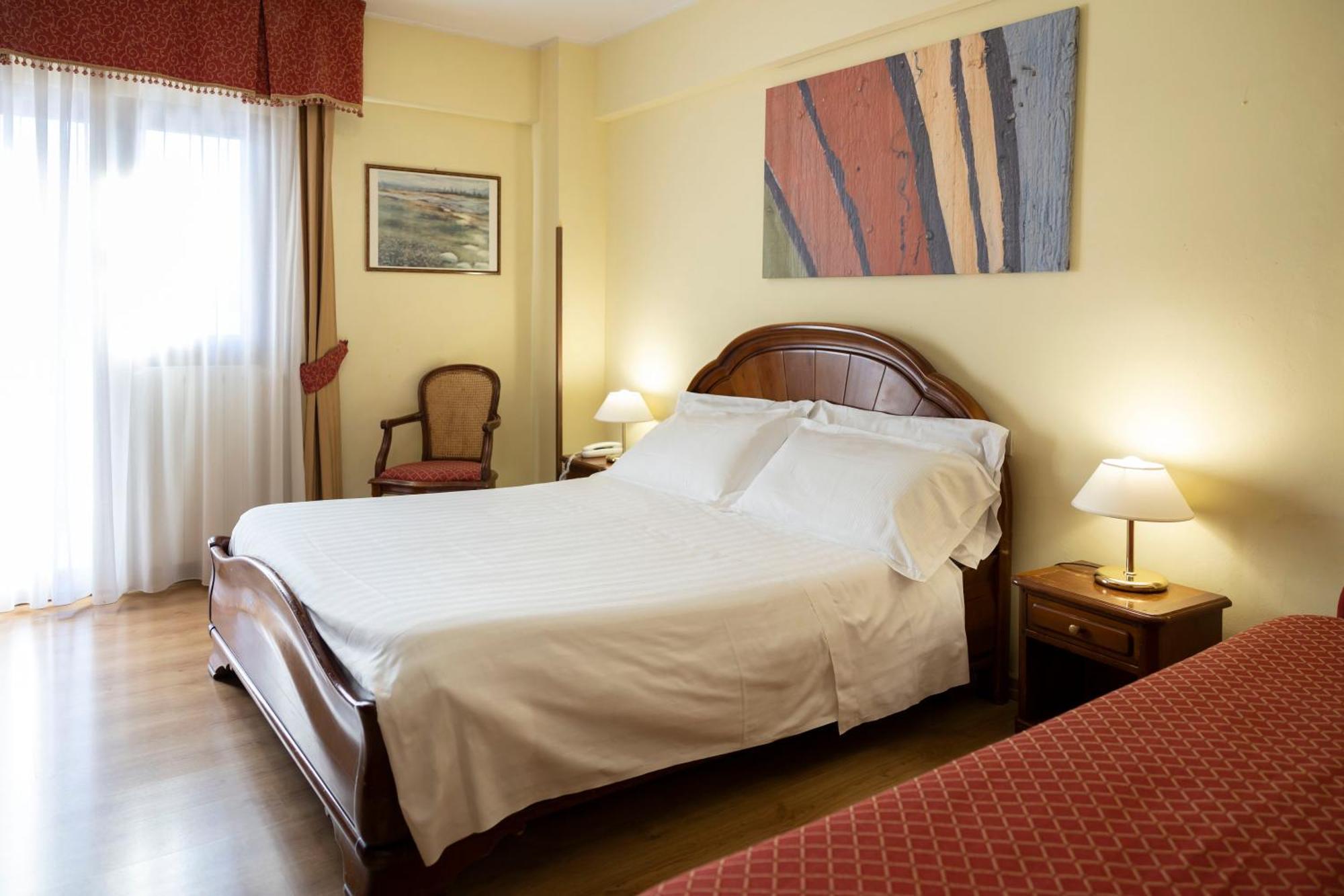 פסקאסרולי Grand Hotel Del Parco חדר תמונה