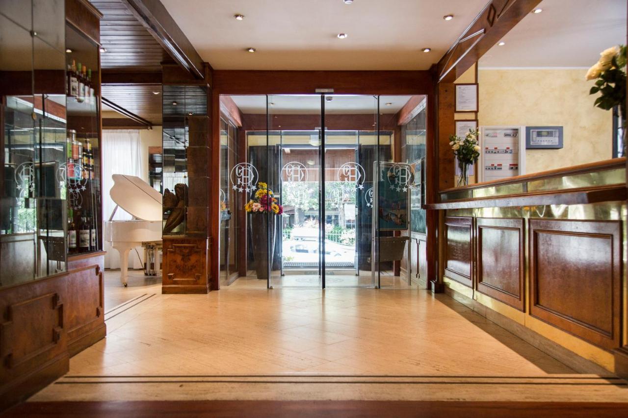 פסקאסרולי Grand Hotel Del Parco מראה חיצוני תמונה
