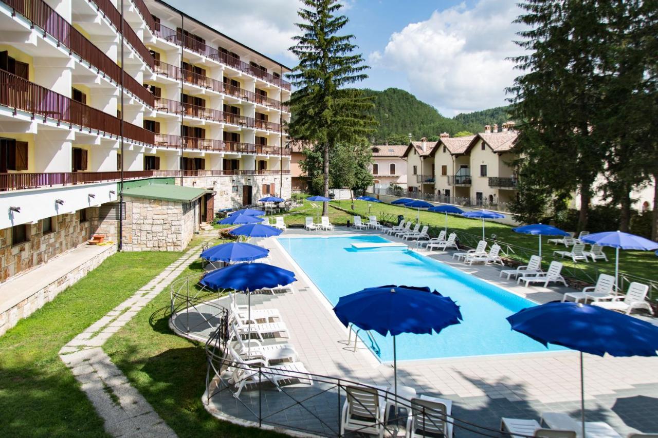 פסקאסרולי Grand Hotel Del Parco מראה חיצוני תמונה